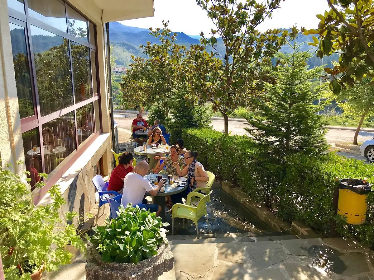 Ramis Hotel & Outdoor Sports Center Permet